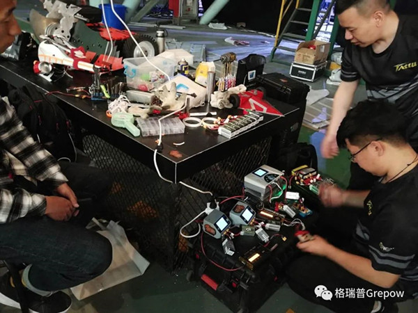 大灣區(qū)數(shù)智競技格斗機器人大賽 大灣區(qū)數(shù)智競技格斗機器人大賽