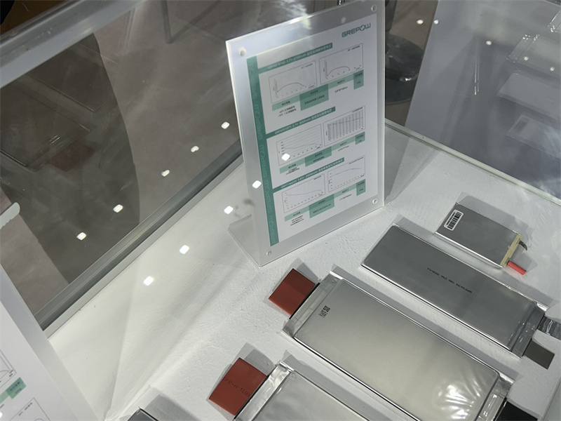 低溫、高倍率、高壓電芯