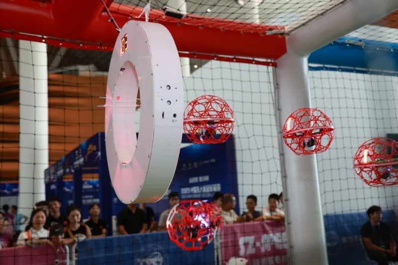 無人機足球進球 無人機足球進球